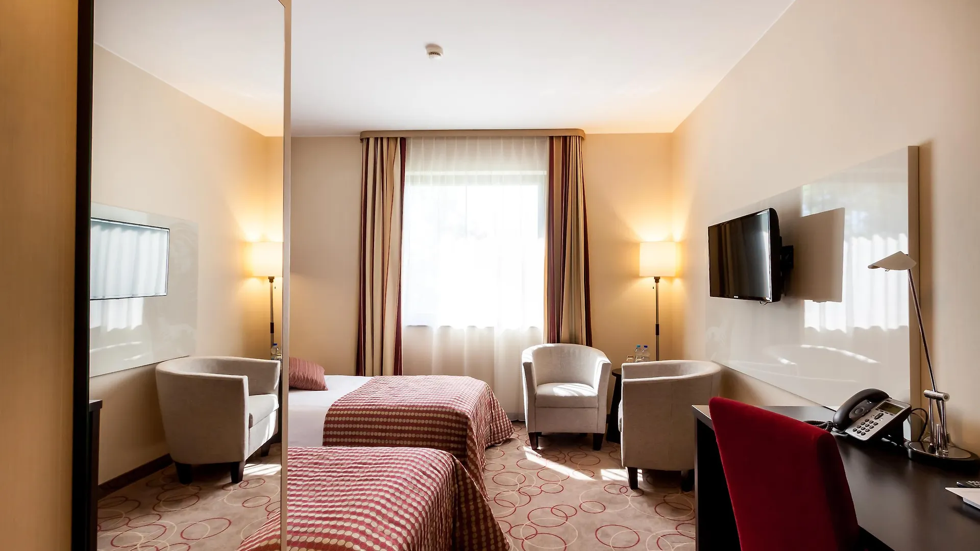 Qubus Hotel Krakov 4*,  Polsko
