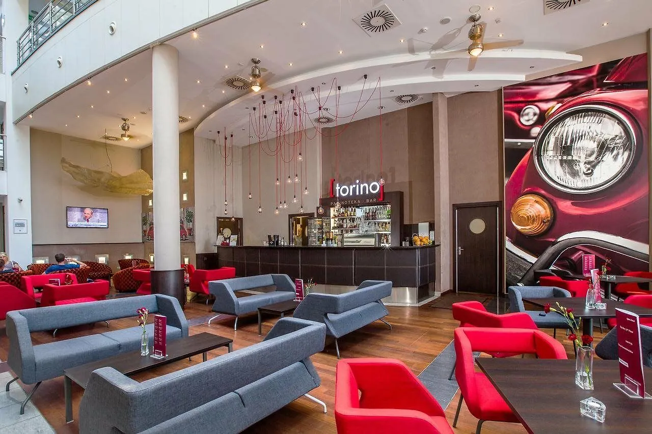 Qubus Hotel Krakov 4*,